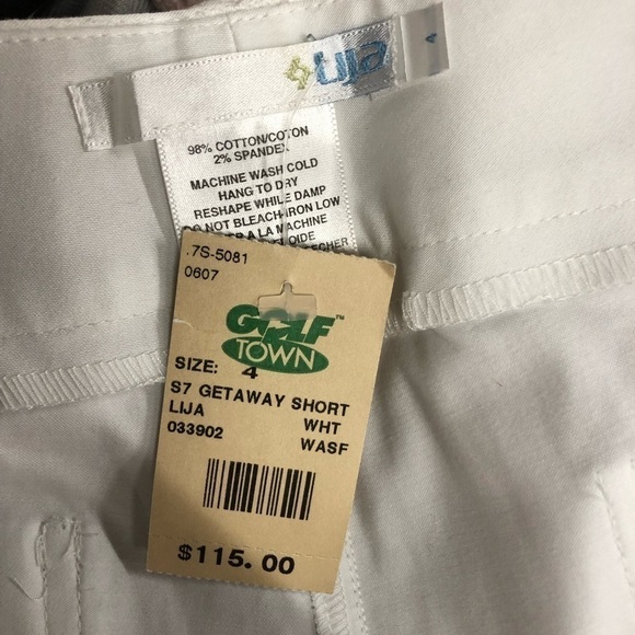 𝅺LIJA white tailored golf short NWT Size 4 - Picture 3 of 5